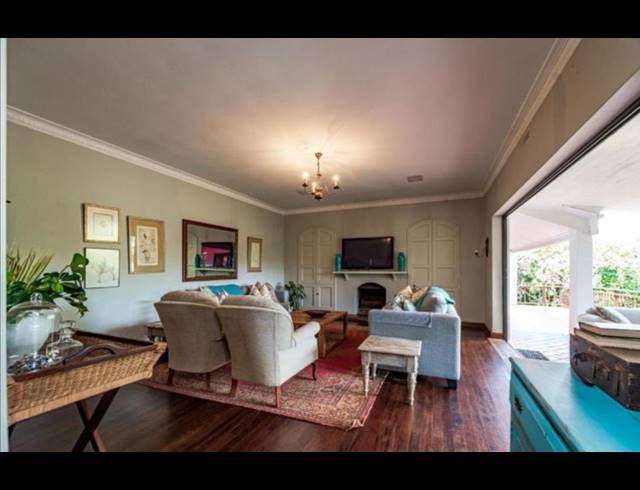 4 BEDROOM HOUSE SOLD IN COWIES HILL